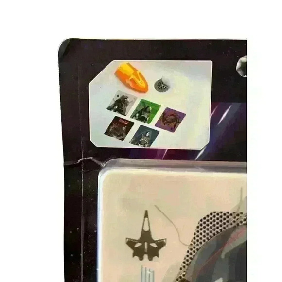 NEW Disney PIXAR Lightyear 5 Pack Tub Threads Sealed Buzz Lightyear - Picture 4 of 4